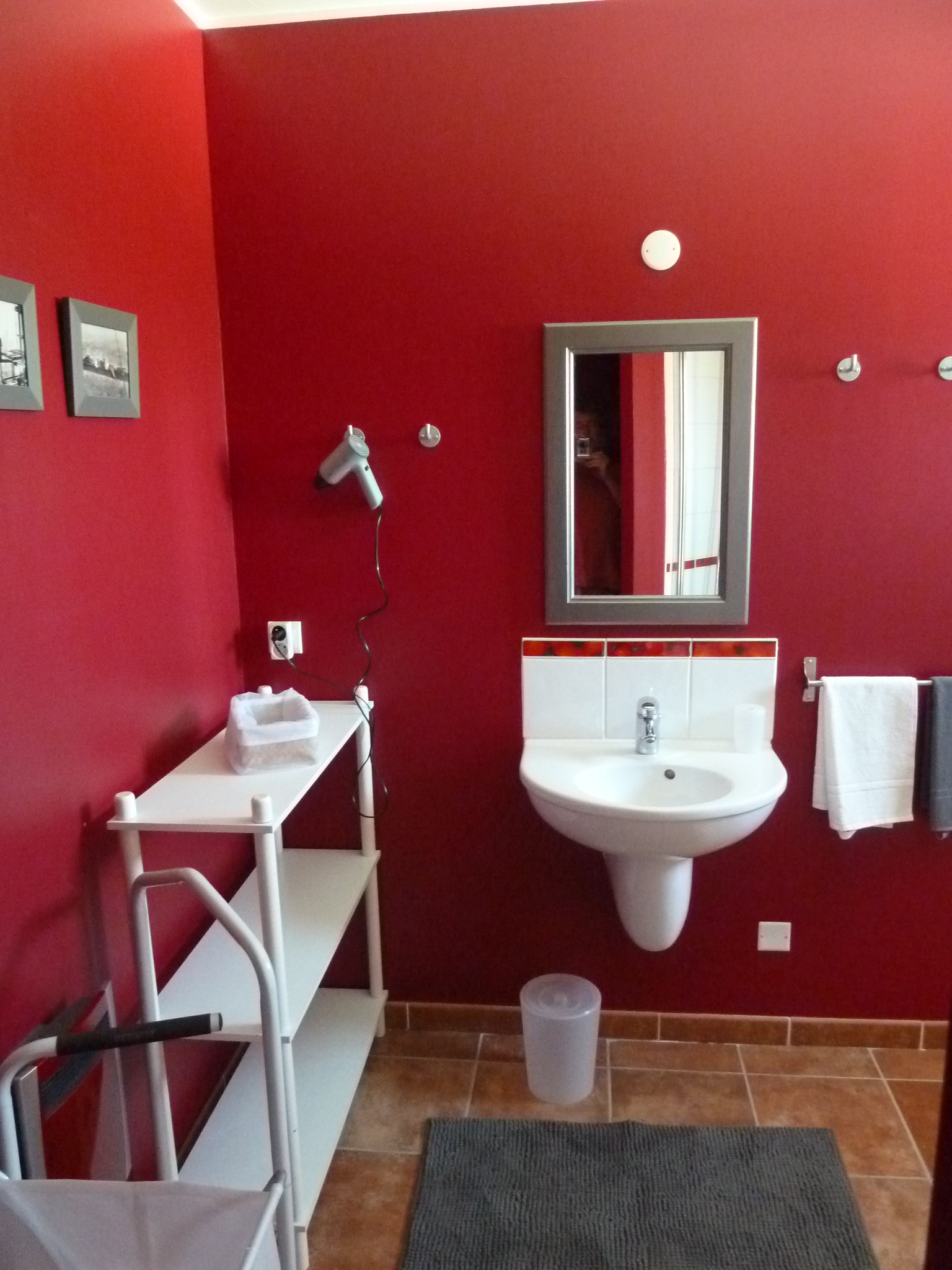 salle de bain coquelicot